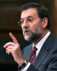Rajoy lamenta que el plan de ETA haya llegado al Congreso y ZP opta por el &quot;optimismo antropológico&quot;
