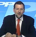 El líder del Partido Popular, Mariano Rajoy, ayer durante el homenaje a las víctimas.